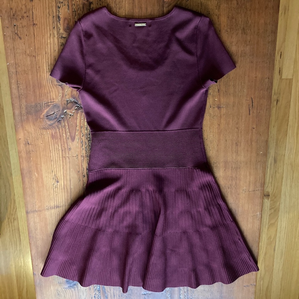 Michael Kors Fit and Flare Dark Red Dress Size Large, Short Sleeve Scoop Neck - Picture 14 of 14
